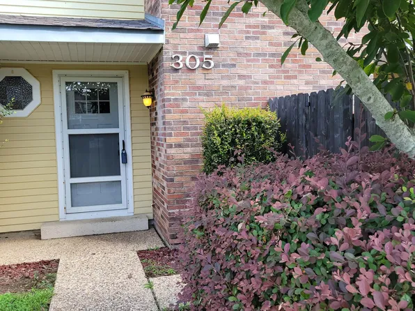 200 Lodge Dr APT 305, Lafayette, LA 70506