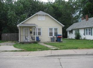 1306 N Clock St, Champaign, IL 61820