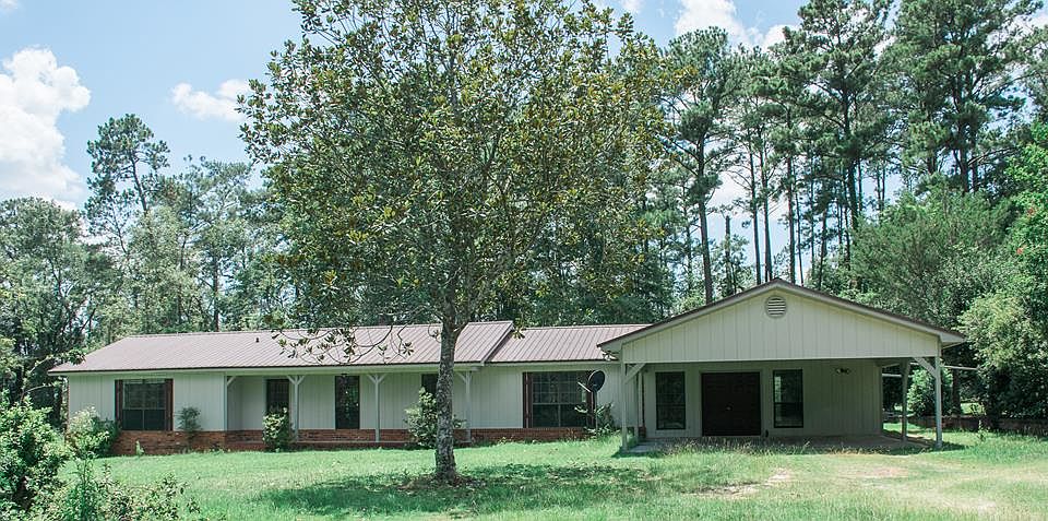 1st image of 134 Green Briar Dr