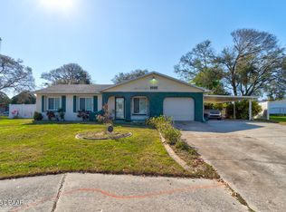 1066 Tompkins Dr, Port Orange, FL 32129