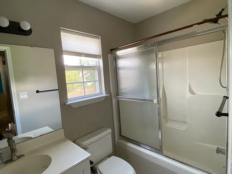 108 Fawnbrook Dr — Photo 13