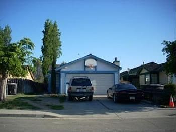 1st image of 345 Hawthorne Dr