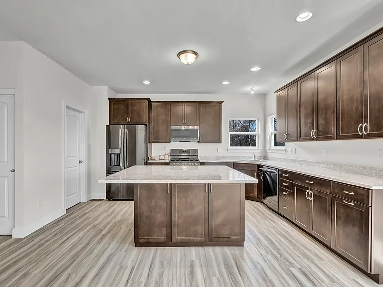 321 Juanita McKee Dr — Photo 17