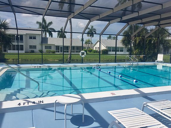 4th image of 1525 Myerlee Country Club Blvd APT X6