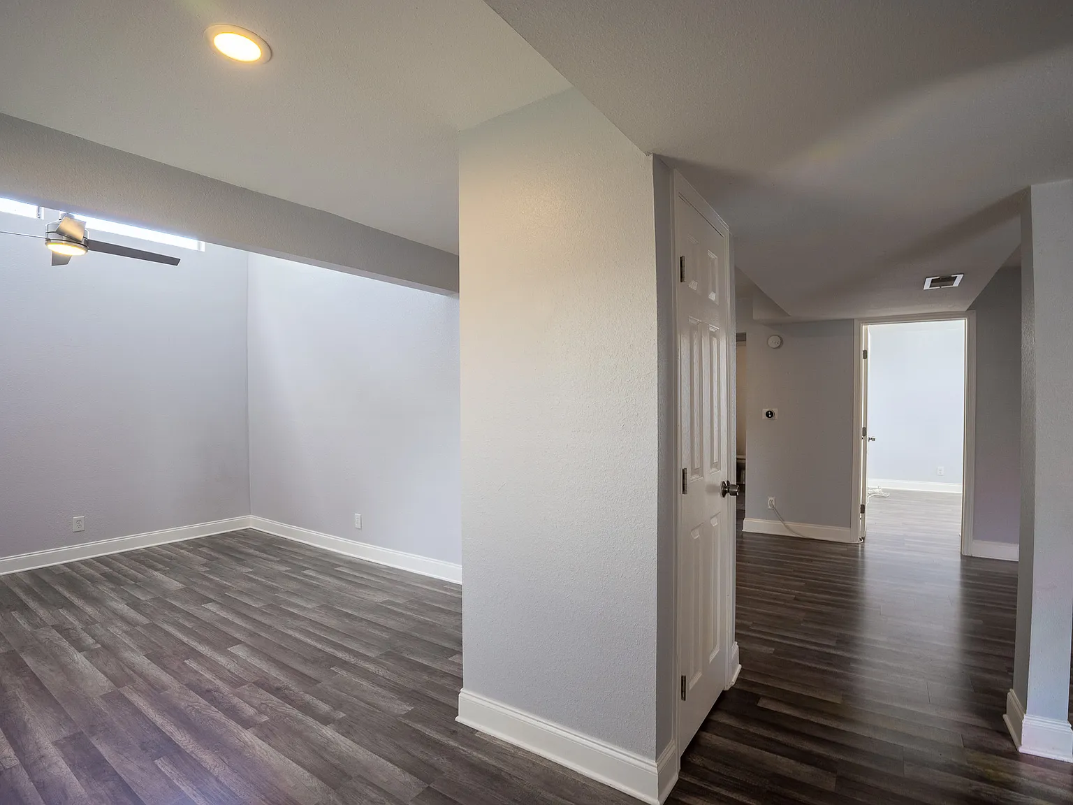 2 bed, 1050 sqft, $1,900 — Photo 4