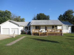 208 W Conn St, Council Grove, KS 66846
