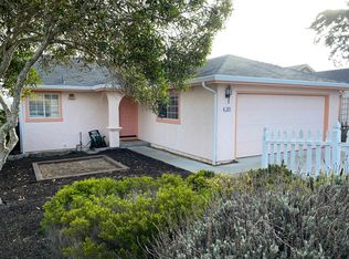 277 Reindollar Ave, Marina, CA 93933