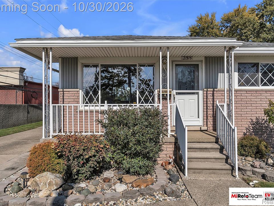 21515 Broadway St, photo 30
