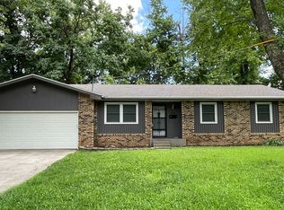 2424 S Dollison Ave, Springfield, MO 65807