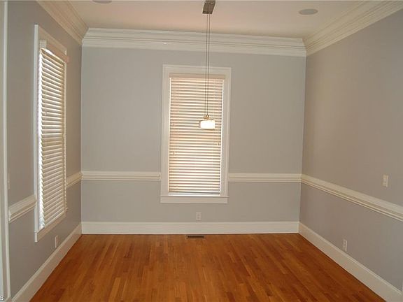 4th image of 316 Gorrell St