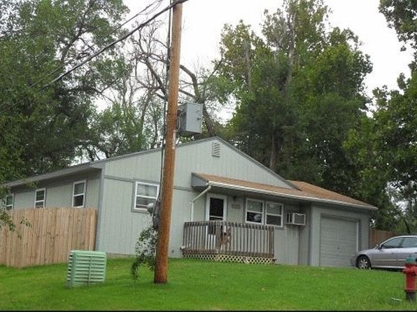 3225 SE Fremont St