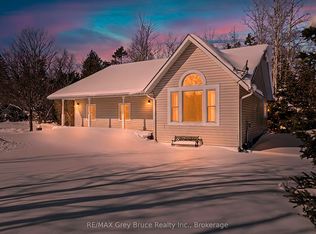 20 Cape Hurd Rd, Northern Bruce Peninsula, ON N0H2R0