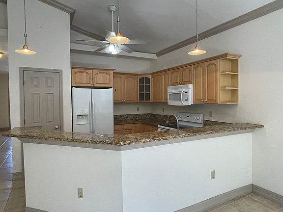 3rd image of 3529 Brink Cir #3529