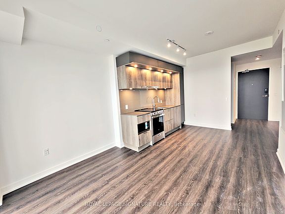 5th image of 448 Burnhamthorpe Rd W #317