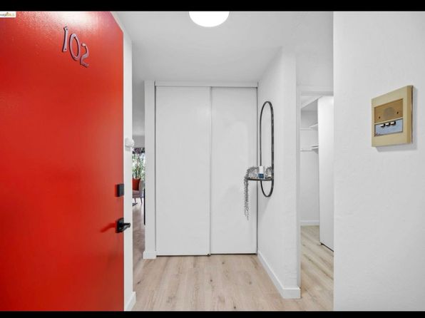 (undisclosed Address)