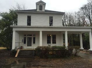 612 W Market St, Greenwood, MS 38930