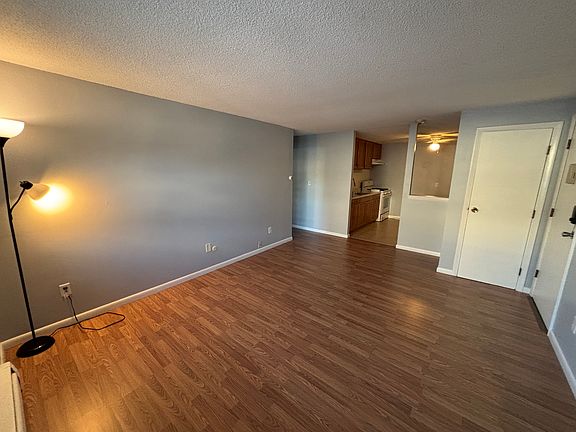 4th image of 549 Pine St APT 17