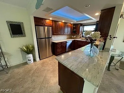 4525 Country Club Blvd #112 — Photo 7