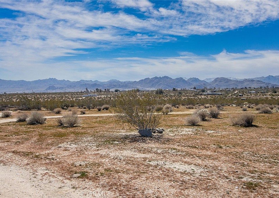 1st image of 62300 Calle Los Amigos