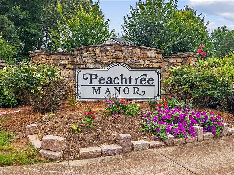 370 Manor Glen Dr — Photo 46