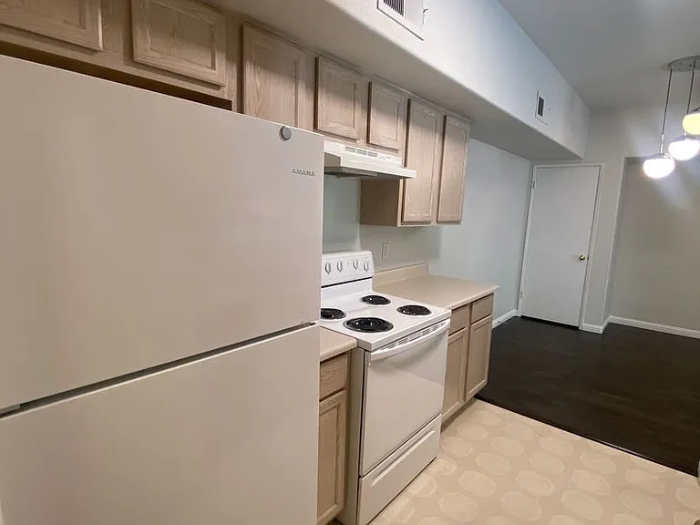 2615 W Gary Ave #2037 — Photo 10
