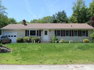 95 Flora Rd, Attleboro, MA 02703