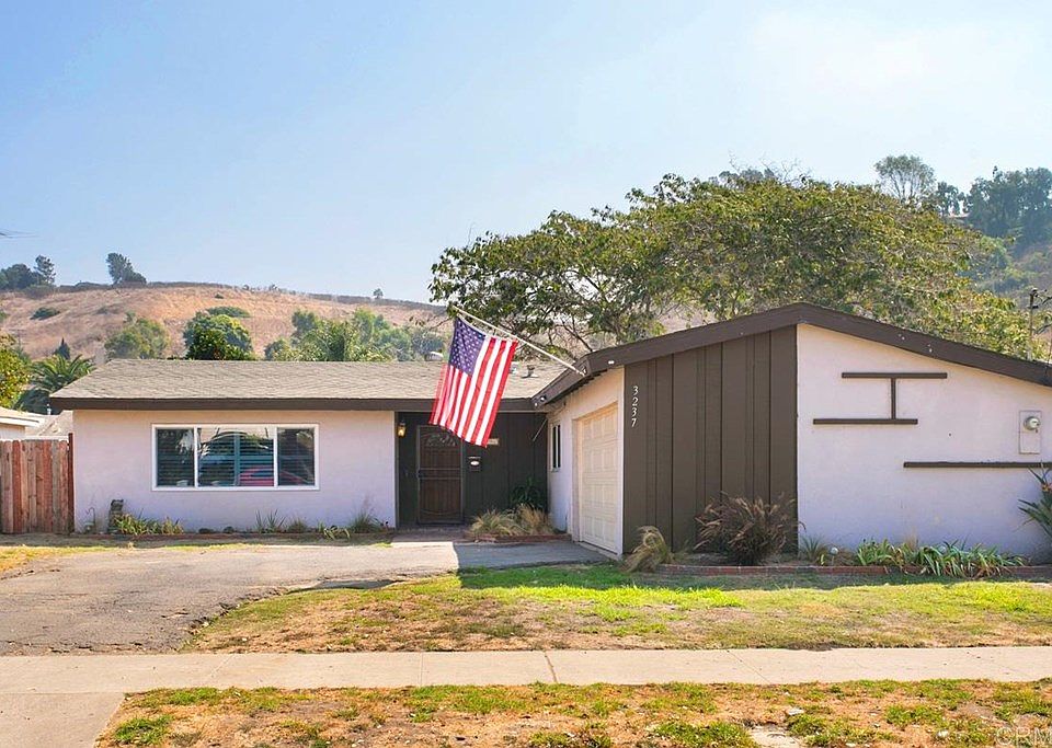 1st image of 3237 Carolyn Cir