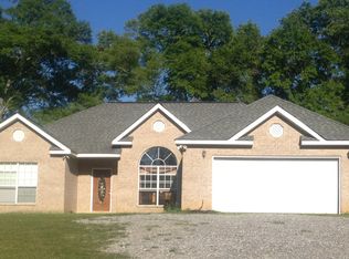 41 Verna Roche Dr, Carriere, MS 39426