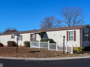 482 Pilgrim Way S, Buena, NJ 08310