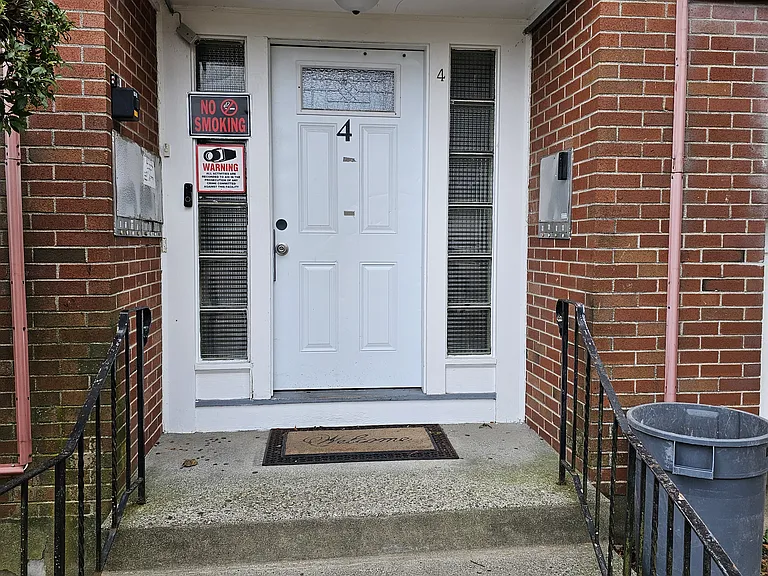 4 Highland St #2 — Photo 19