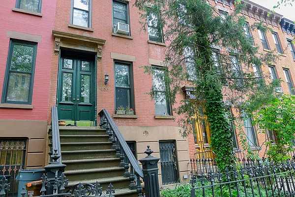 Rented by Corcoran | media 30