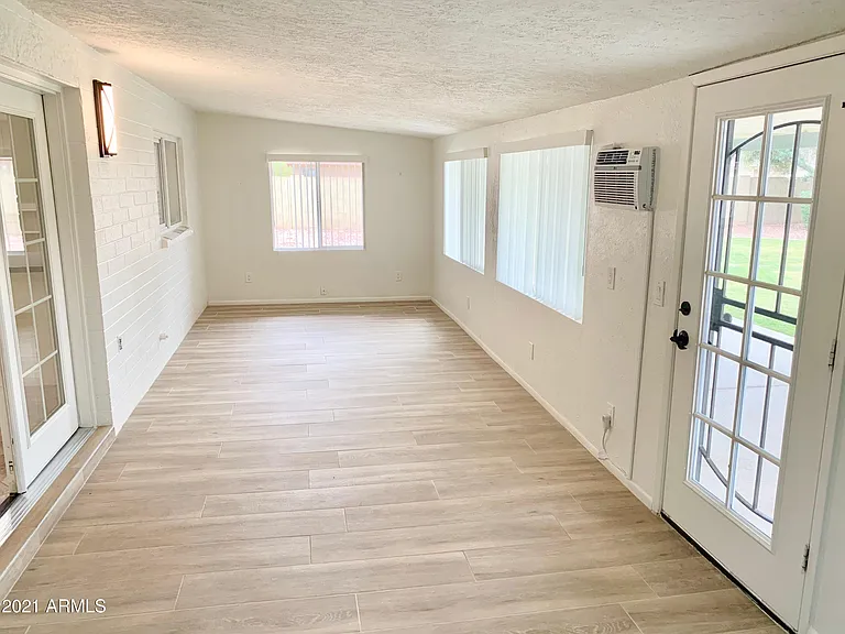 12442 N 36th Ave — Photo 14