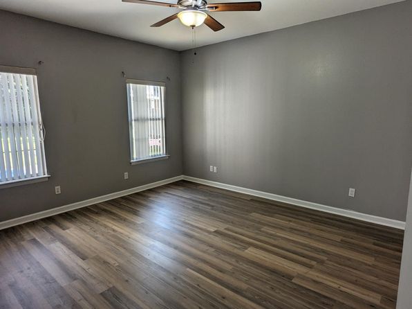 Timber Ridge Dr