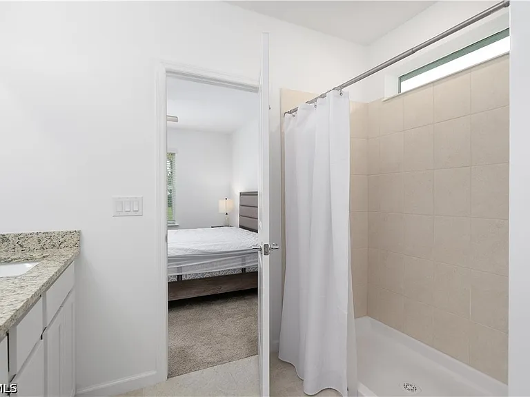 42428 Cascade Dr — Photo 15
