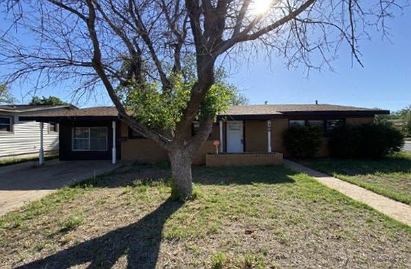 1st image of 1400 E Crescent Dr