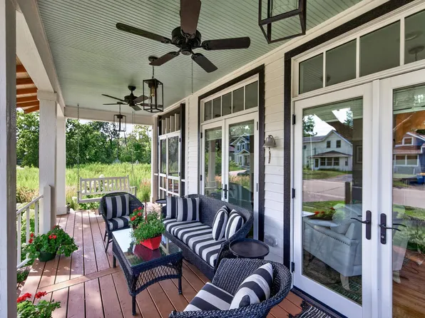 2251 11th St, White Bear Lake, MN 55110