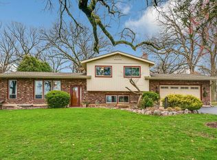 26119 W Levi Waite Rd, Round Lake, IL 60073