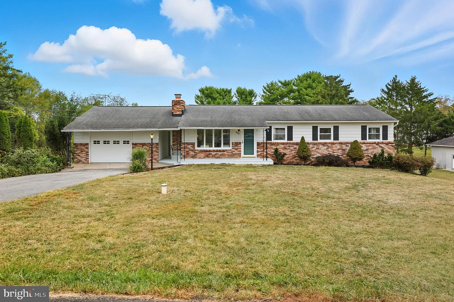 8625 Chestnut Grove Rd photo 1