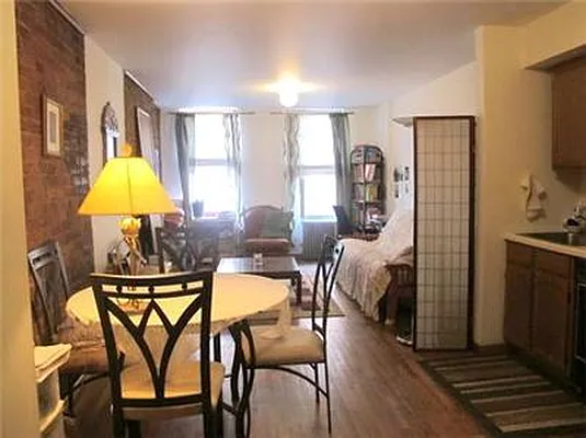 Rented by Living New York | media 23