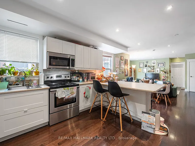 269 Danforth Ave #3 — Photo 21