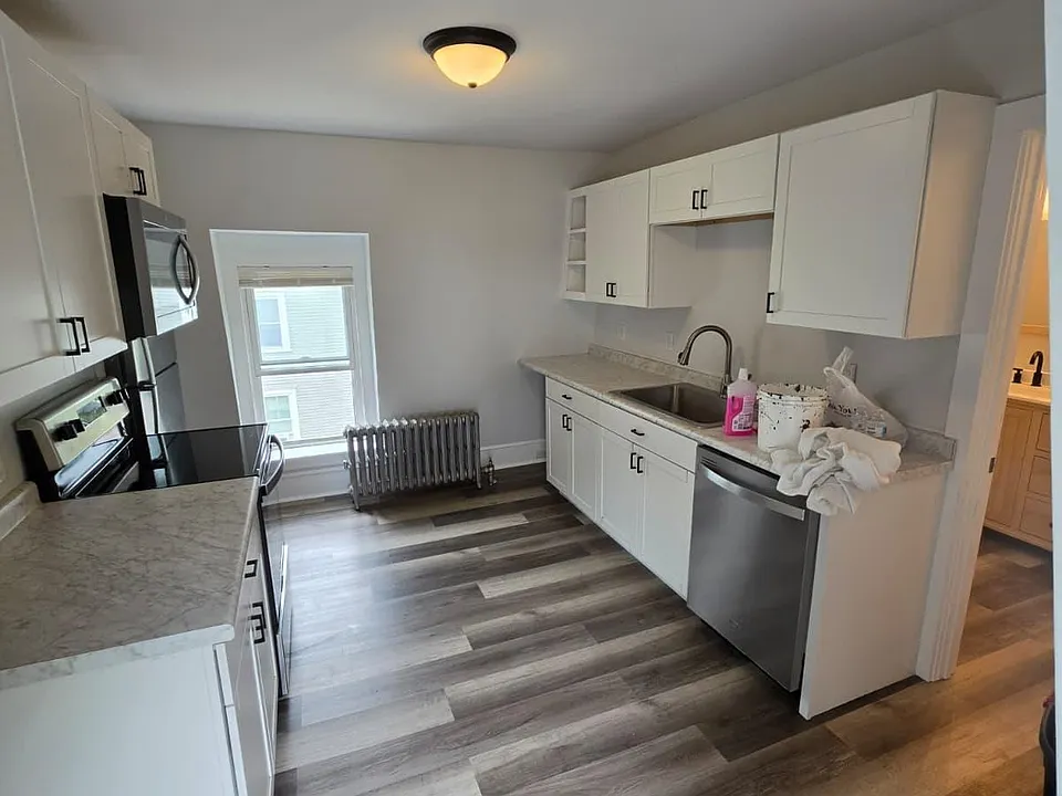 26 Cushing St #B