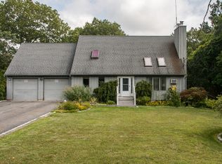 135 Cranford Blvd, Mastic, NY 11950