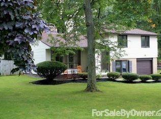 5235 Powers Rd, Orchard Park, NY 14127