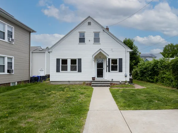 614 River Ave, Providence, RI 02908
