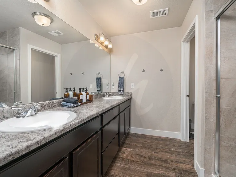 9189 Pacific Crest Dr — Photo 15