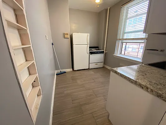 Rented by Contact Realty | media 3