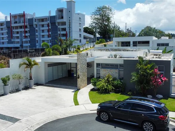 17 Gaudi, Guaynabo, PR 00969