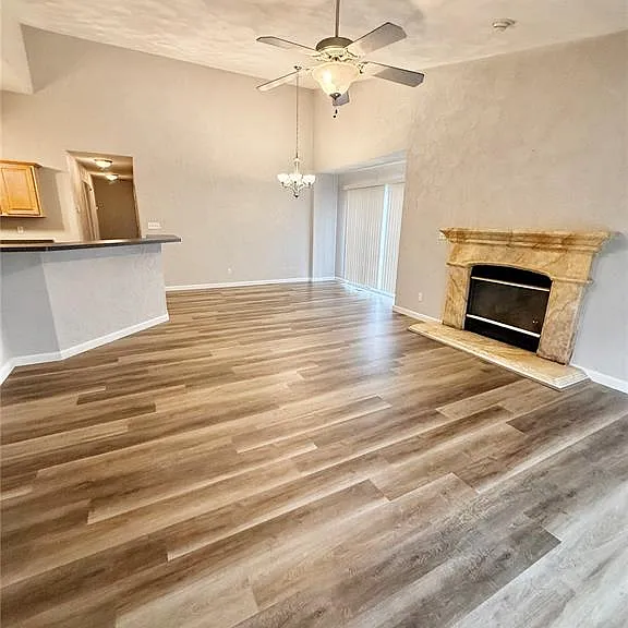 1523 English Pine Ln — Photo 2