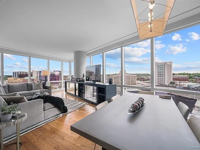 1 Renaissance Sq #24F — Photo 10