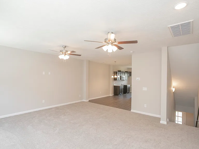 309 Jerry Butler Dr — Photo 9